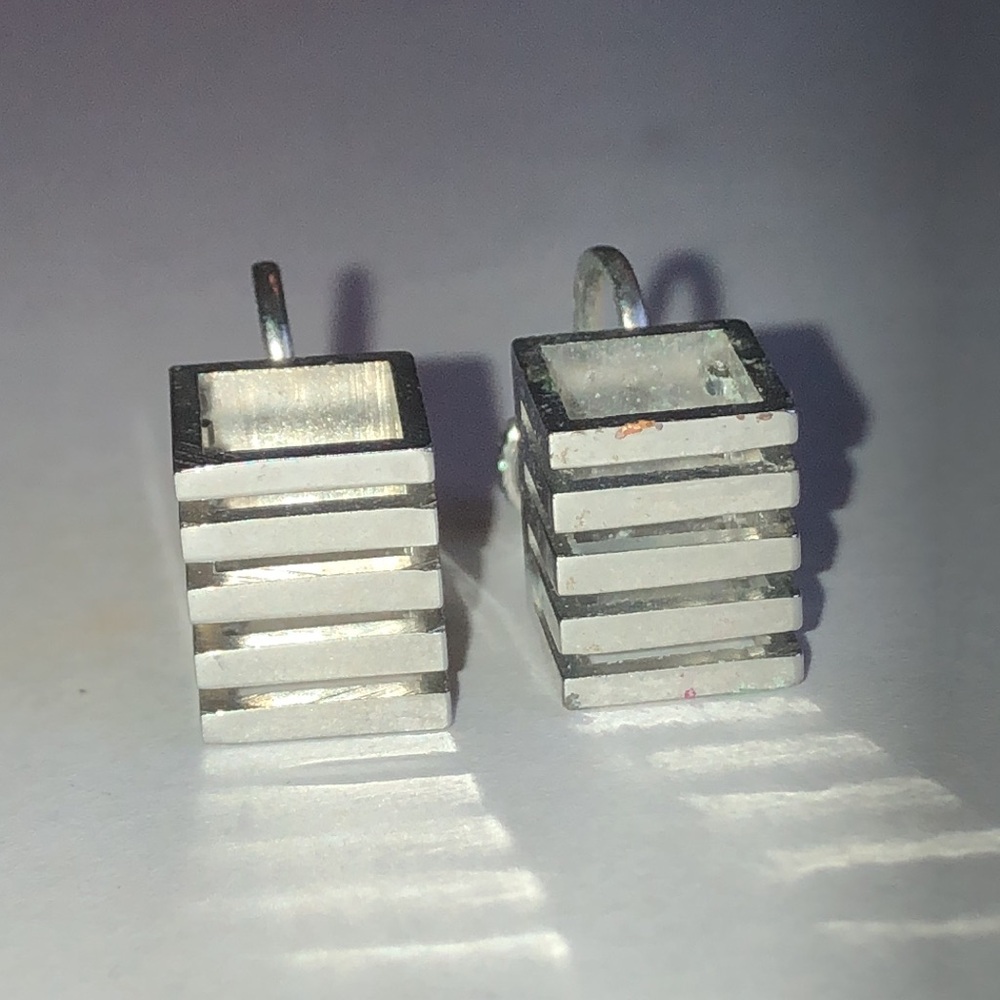 Silver Tone Geometric Vintage Screwback Earrings